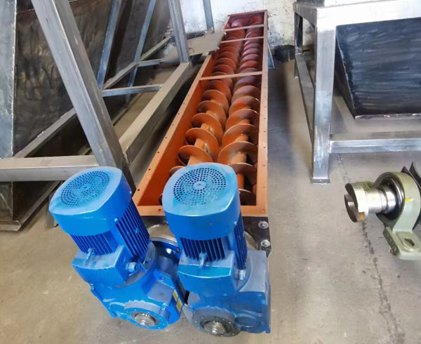 �p�S����ݔ�͙C